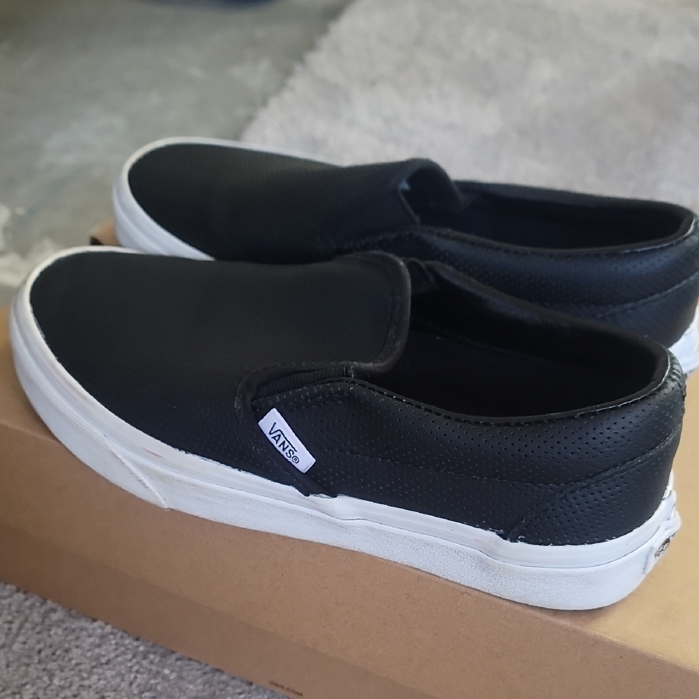 Vans Big Boy/uni-sexBlack Slip-On Shoes Size 6